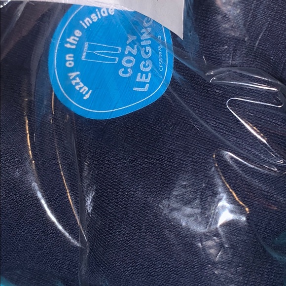 Toddlers Fleece Leggings - Picture 3 of 3